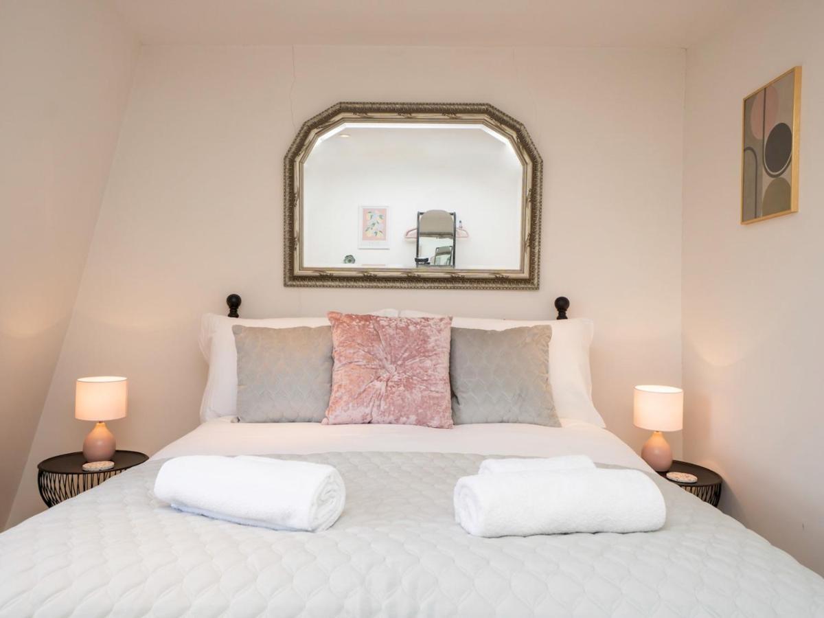 Pass The Keys 2 Bed Flat In The Heart Of Bath Apartman Kültér fotó